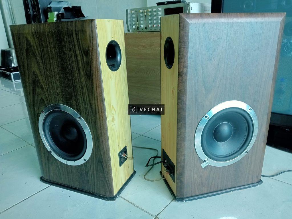 1 cặp loa liền công suất bass 20.