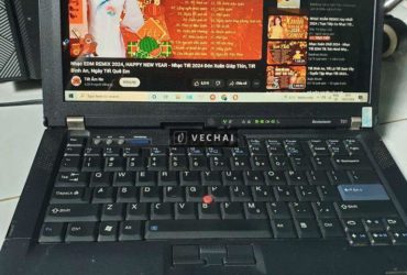 Laptop chữa cháy bán giá xác