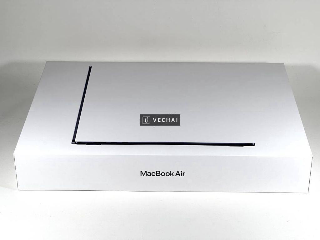 Apple MacBook Air 2022 13.9″ M2/16G/256GB MDM New