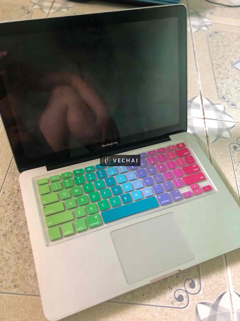 xác MacBook Pro