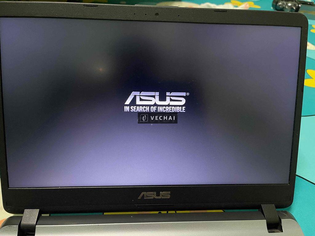 Bán xác Laptop Asus tình trạng như hình – Còn sạc