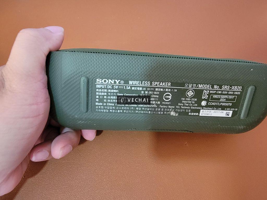 Sony WH -1000XM4 + Loa Bluetooth SRS-XB20