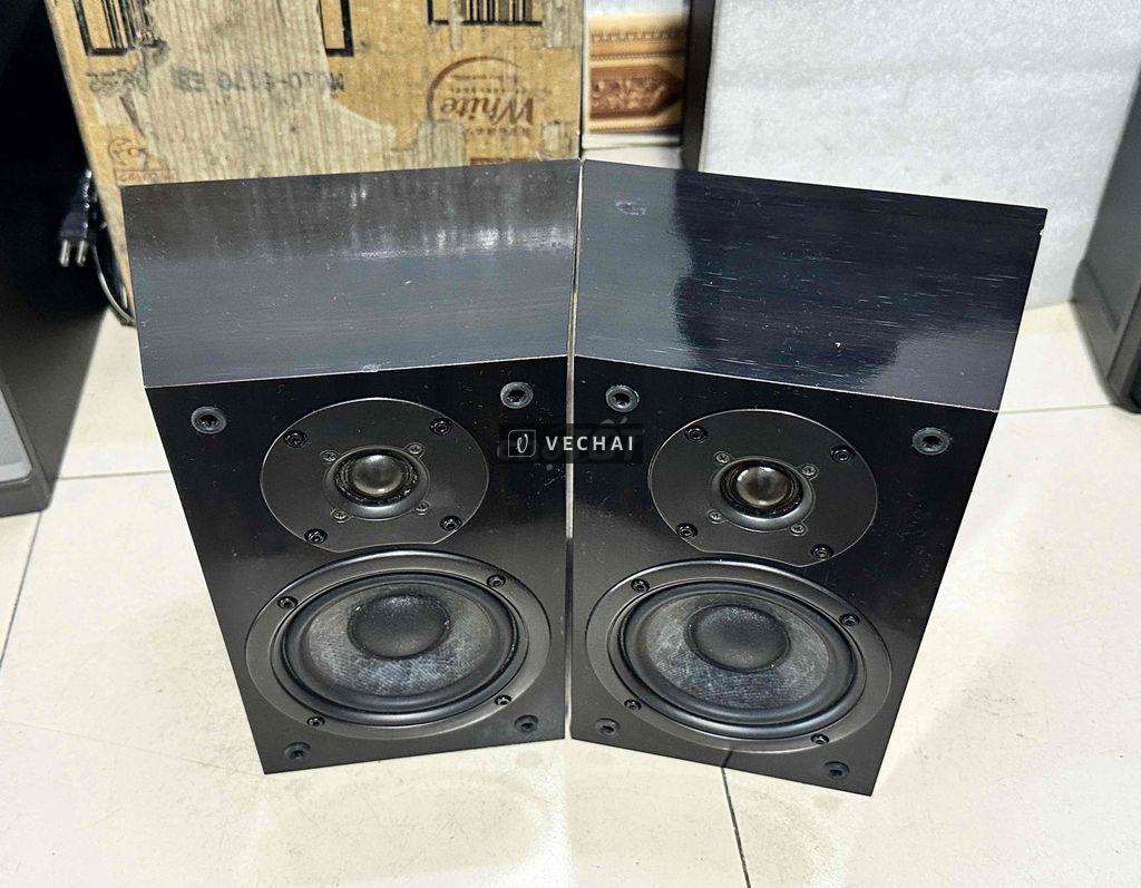 Loa bookshelf Onkyo SR10