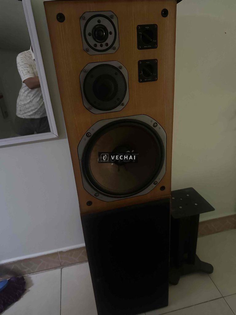 cần bán cặp loa YAMAHA 670