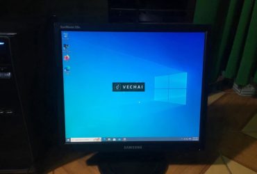 LCD Samsung 17 inch vuông, sáng đẹp, không lỗi