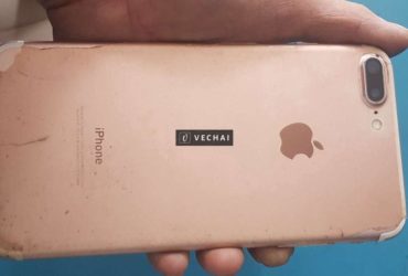 Xác iphone 7+ lên táo tắt.lấy linh kiện.