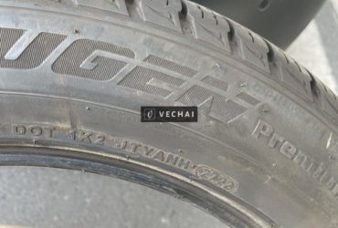 4 Vỏ xe Kumho 235/55R19 Date 22