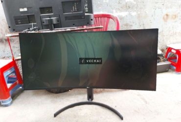 Bán xác màn hình LG 35 inch bể màn hinh.