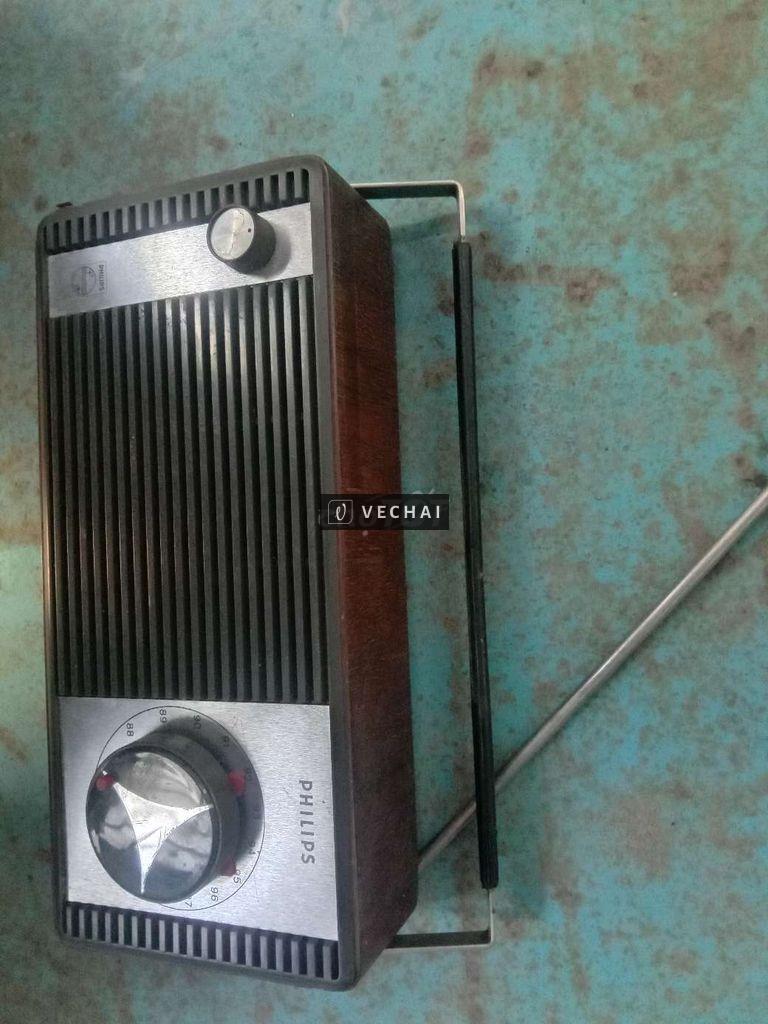 Radio Philips vỏ gỗ dùng deco trưng bày