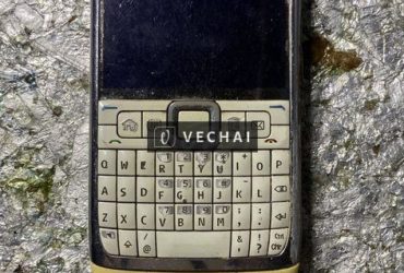 Nokia E71 bán xác