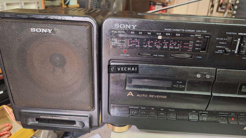 Radio cassette Sony 710s