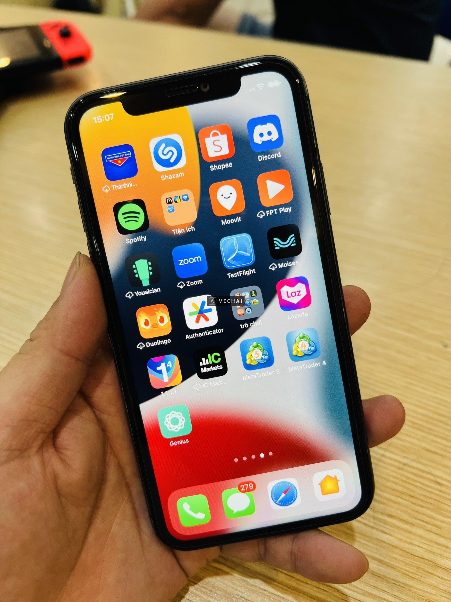 THANH LÝ IPHONE 11 64GB KO NHẬN SIM ĐỂ CHƠI GAME CHỤP ẢNH QUÁ NÉT – Tình trạng không nhận sim, ko nh