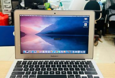 Macbook pro 2012 13 inch Core i5 Ram 8Gb SSD 128Gb  – Máy màn hình 13 inch  – đã nâng cấp ram lên 8G