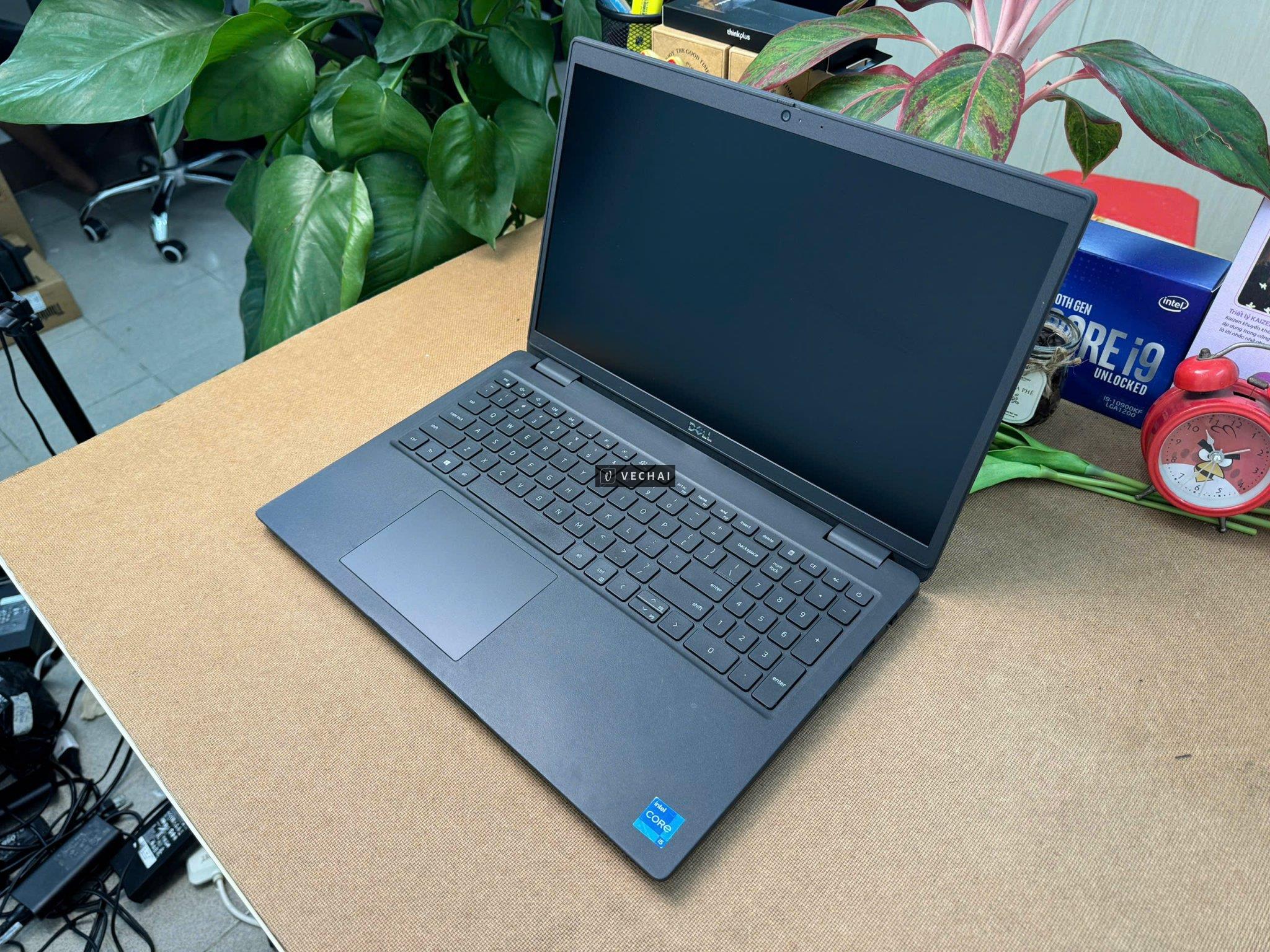 Dell Latitude 3520   – i5 1135G7/8/512 nvme/ FHD new bh 6th/ cam mic/ pin excellent / Dặm A