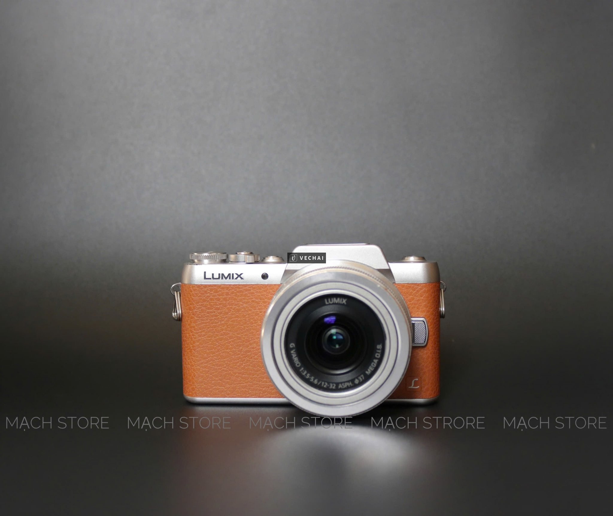 LUMIX GF8 + LENS 12-32MM F/3.5 – 5.6