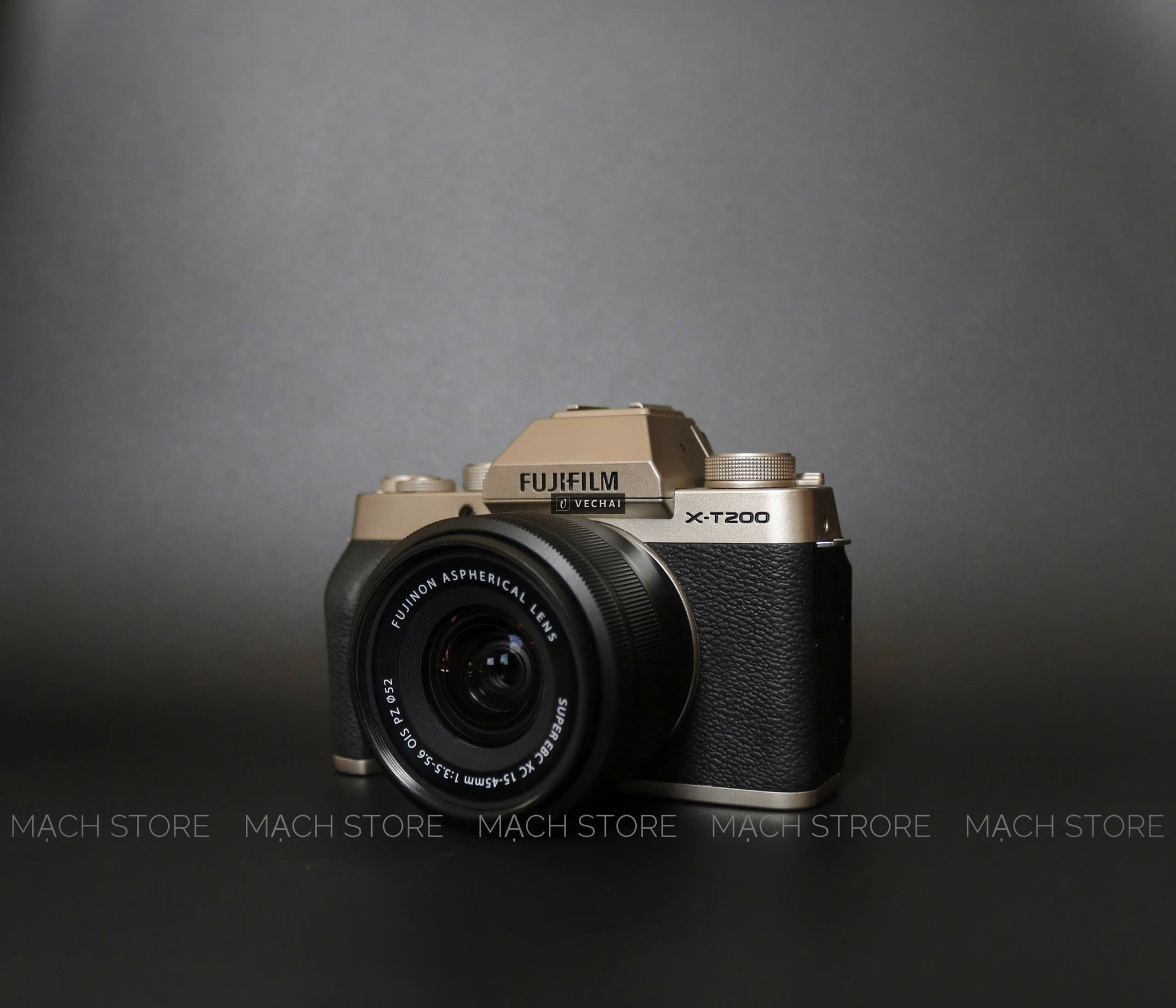 FUJIFILM X-T200 + LENS XC 15-45MM F/3.5-5.6 OIS PZ