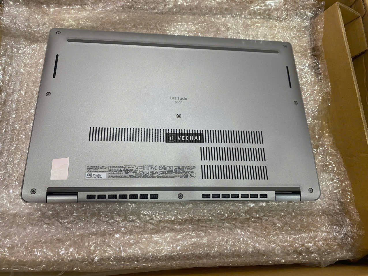 Laptop Dell Latitude 5330 2 in 1 I5 1245U. Ram 16G. SSD 512G. FHD