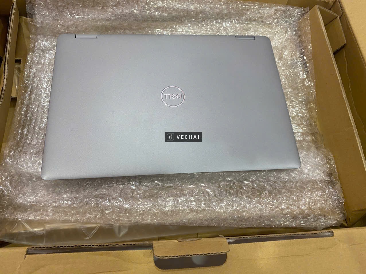 Laptop Dell Latitude 5330 2 in 1 I5 1245U. Ram 16G. SSD 512G. FHD