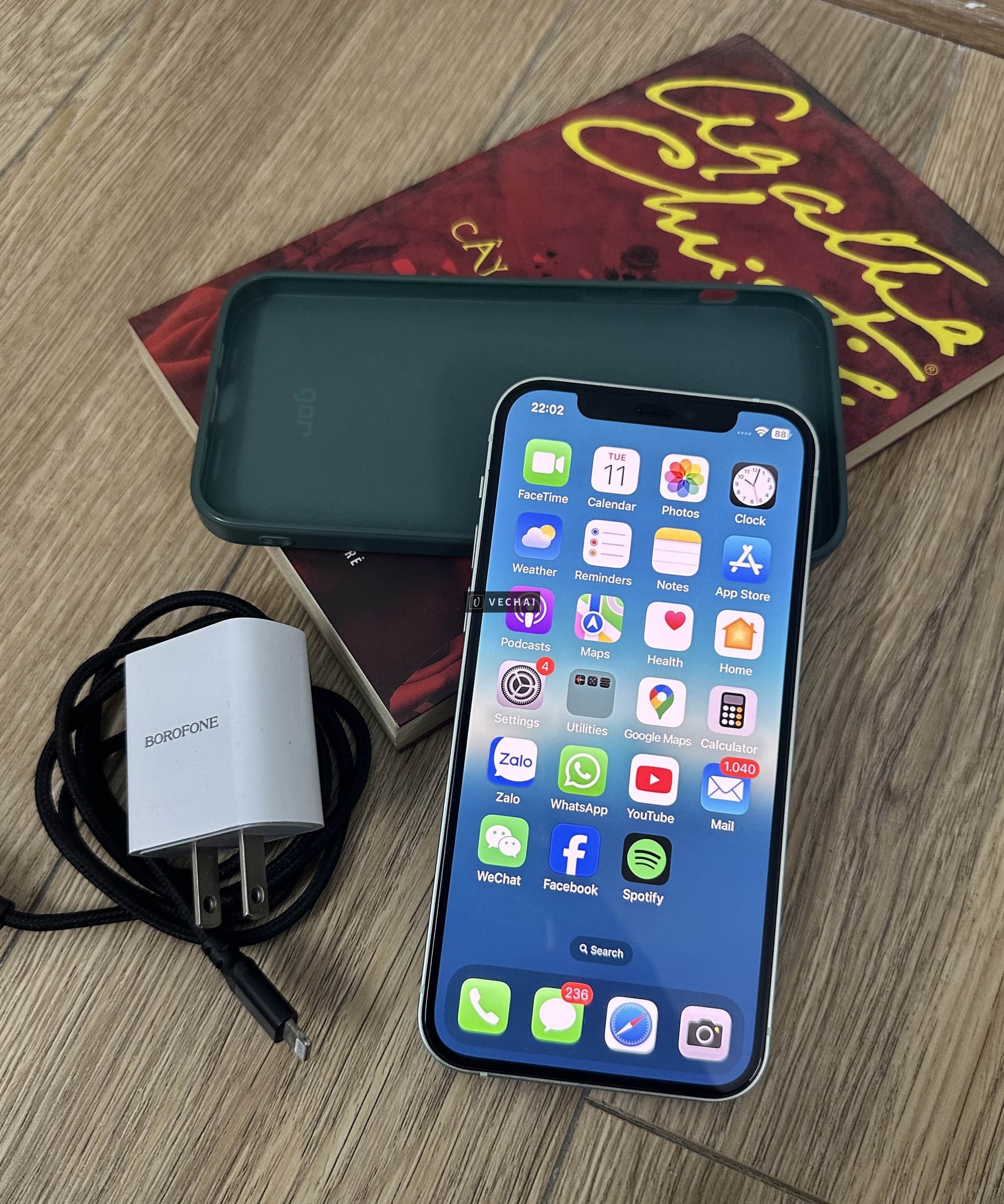 HN: Thanh lý iphone 12 QT, 256Gb còn rất đẹp