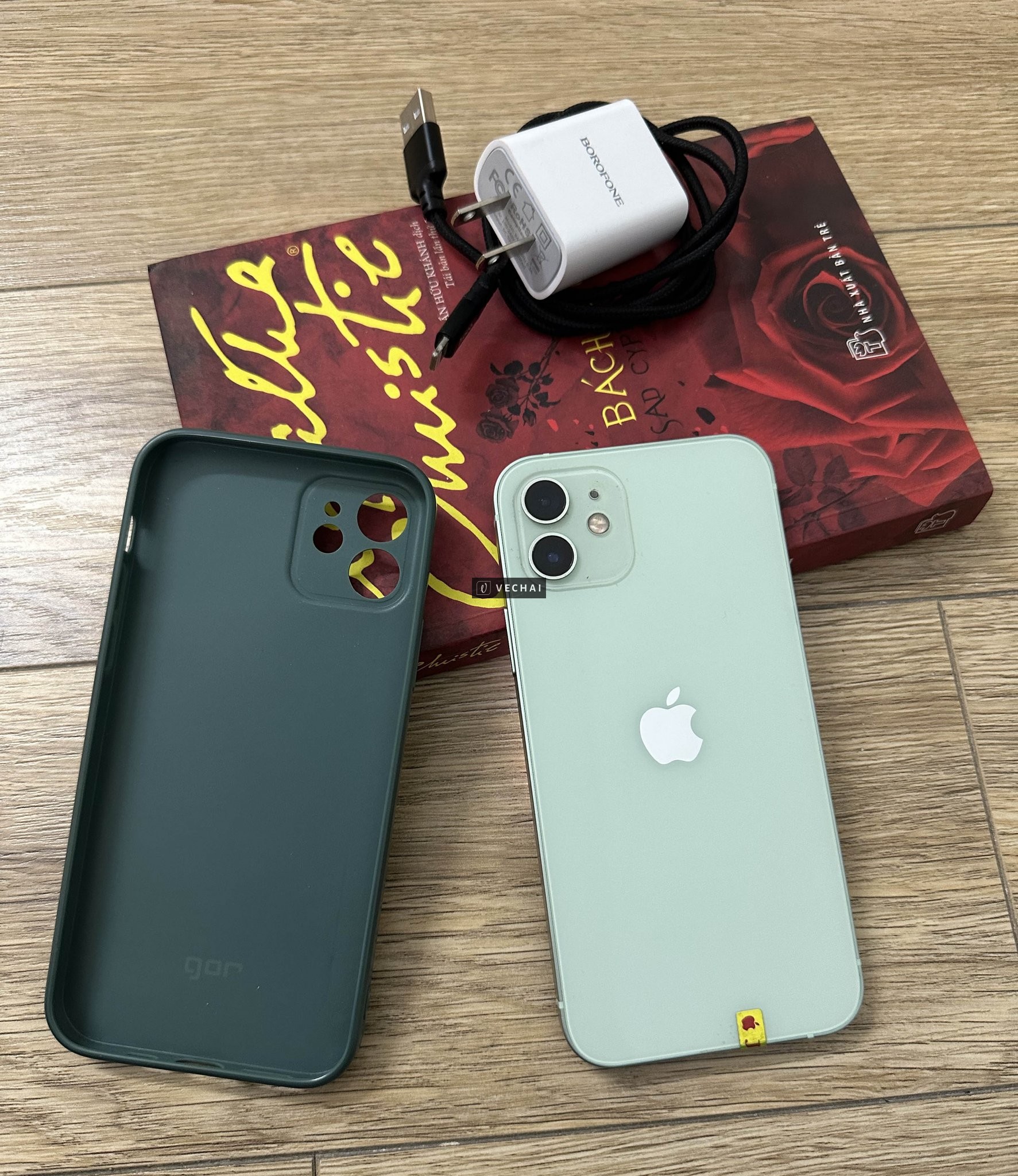 HN: Thanh lý iphone 12 QT, 256Gb còn rất đẹp
