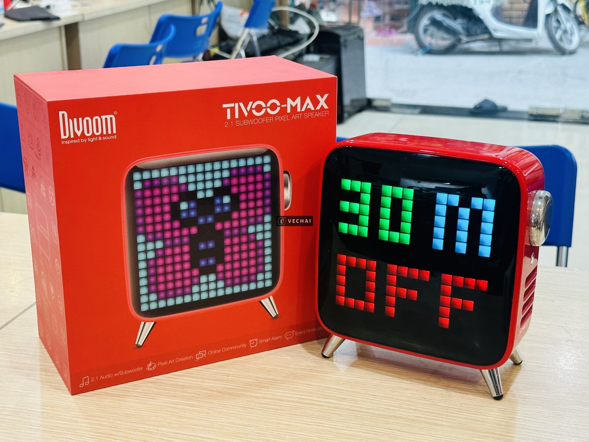 Loa Bluetooth Divoom TIVOO Max 40W Fullbox chính hãng màu đỏ. – Hình thức máy còn đẹp, – kết nối đc