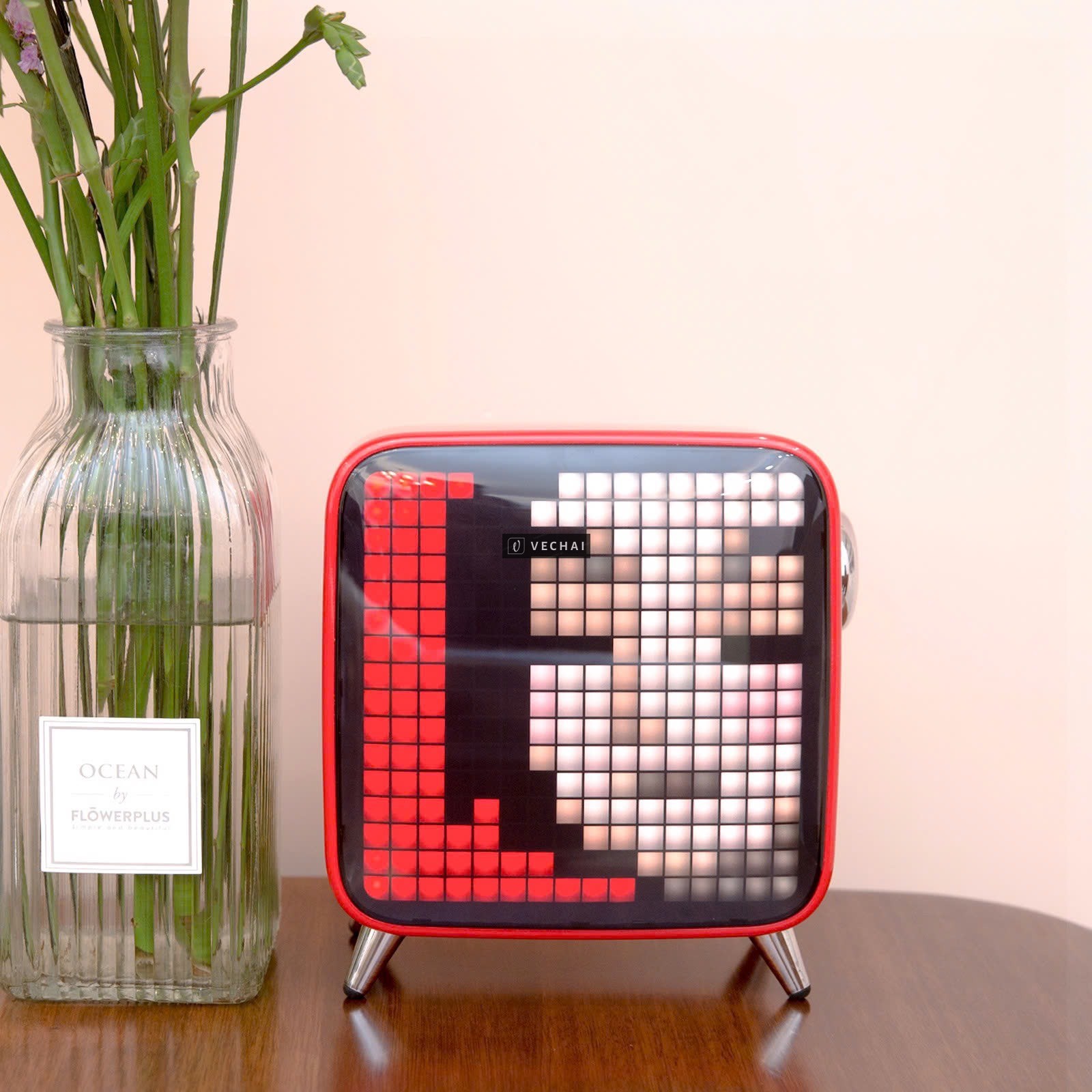 Loa Bluetooth Divoom TIVOO Max 40W Fullbox chính hãng màu đỏ. – Hình thức máy còn đẹp, – kết nối đc