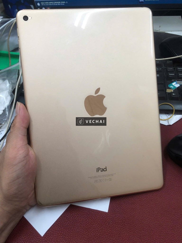 Bán bán cụm ipad air 2 64g màu vàng