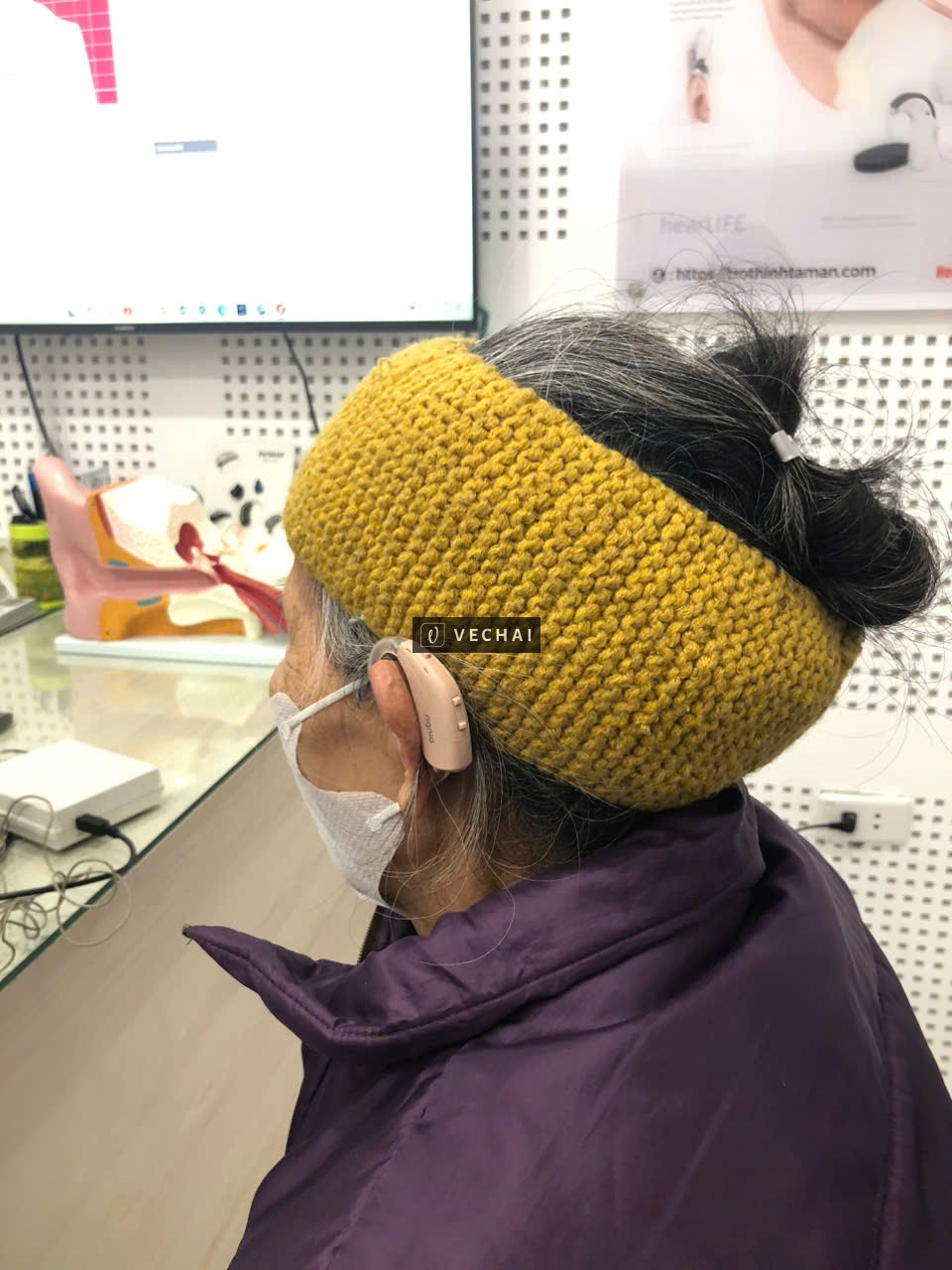 Máy trợ thính prompt