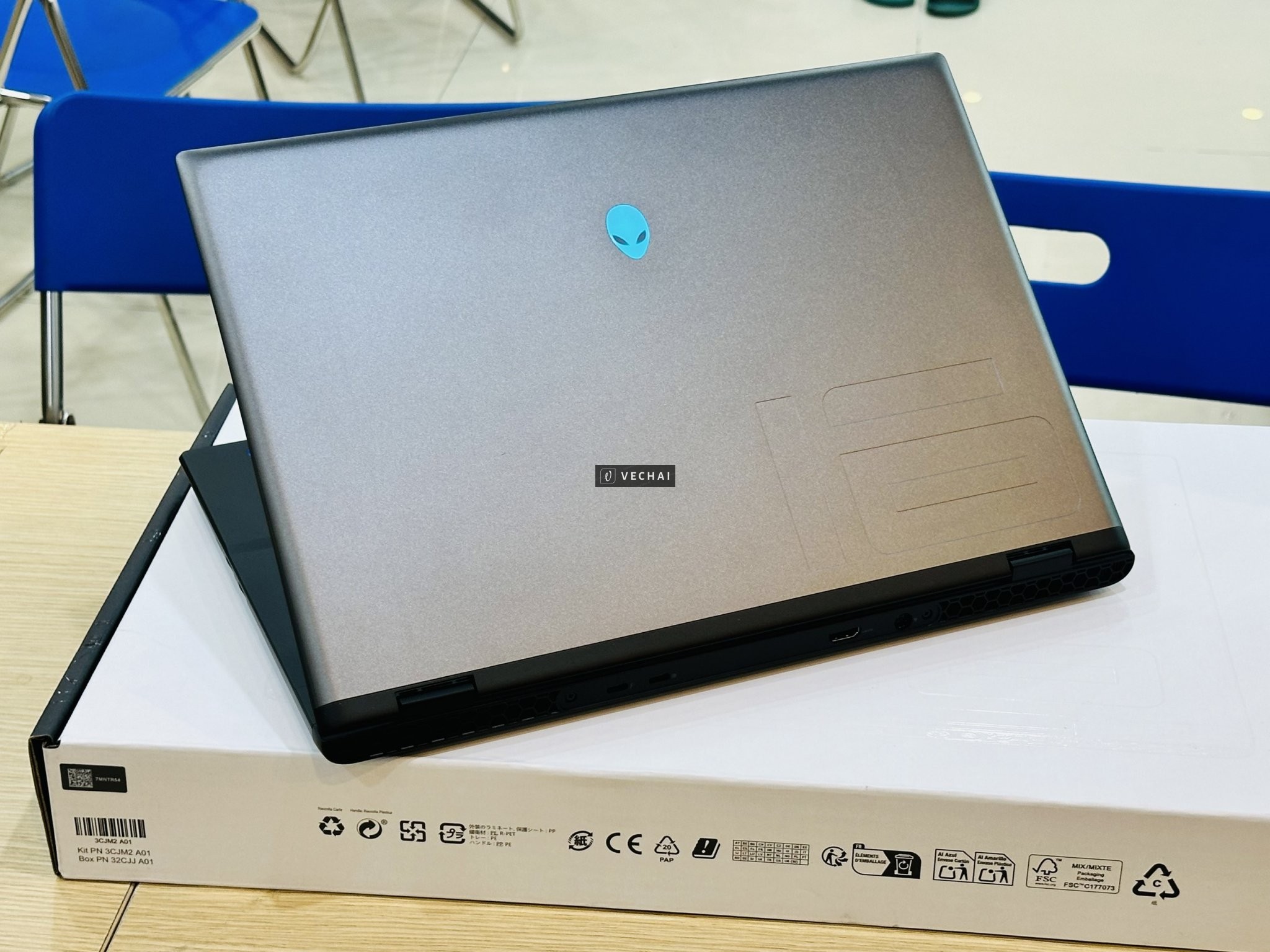 Laptop Dell Alienware M16 R2 Core™ Ultra 7-155H, Ram 16GB, SSD 1TB, RTX 4070, 16inch QHD 240Hz – Ode