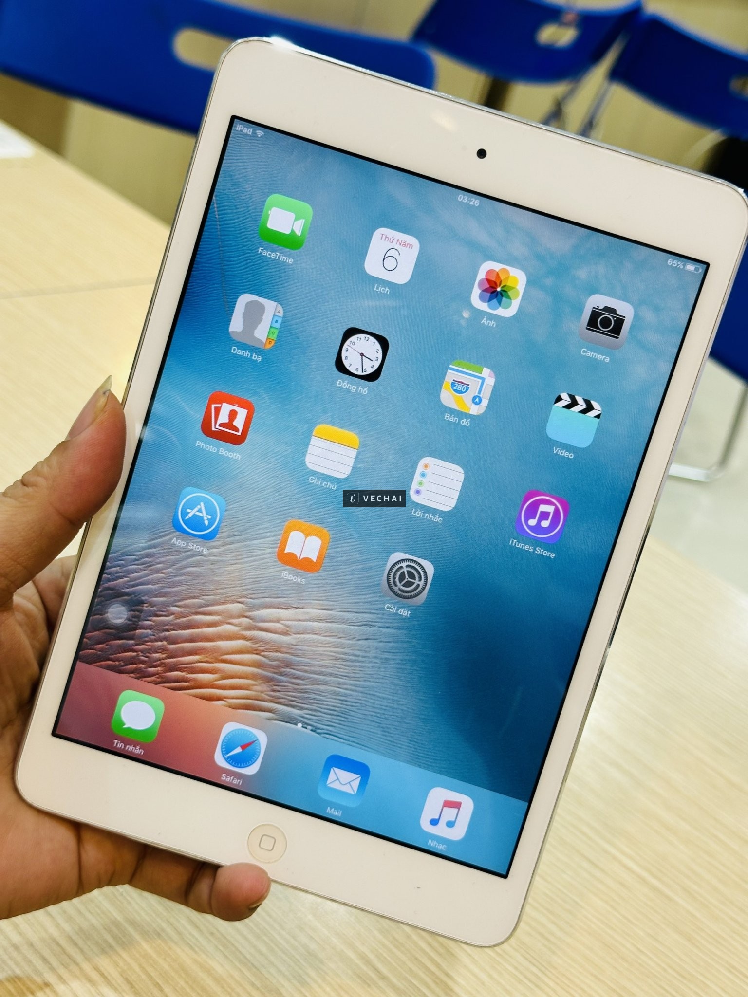 IPAD MINI 1 16GB WIFI THANH LÝ GIÁ RẺ – Nút home ấn hơi nặng 1 tý còn lại ok hết. (có cả phím ảo trê