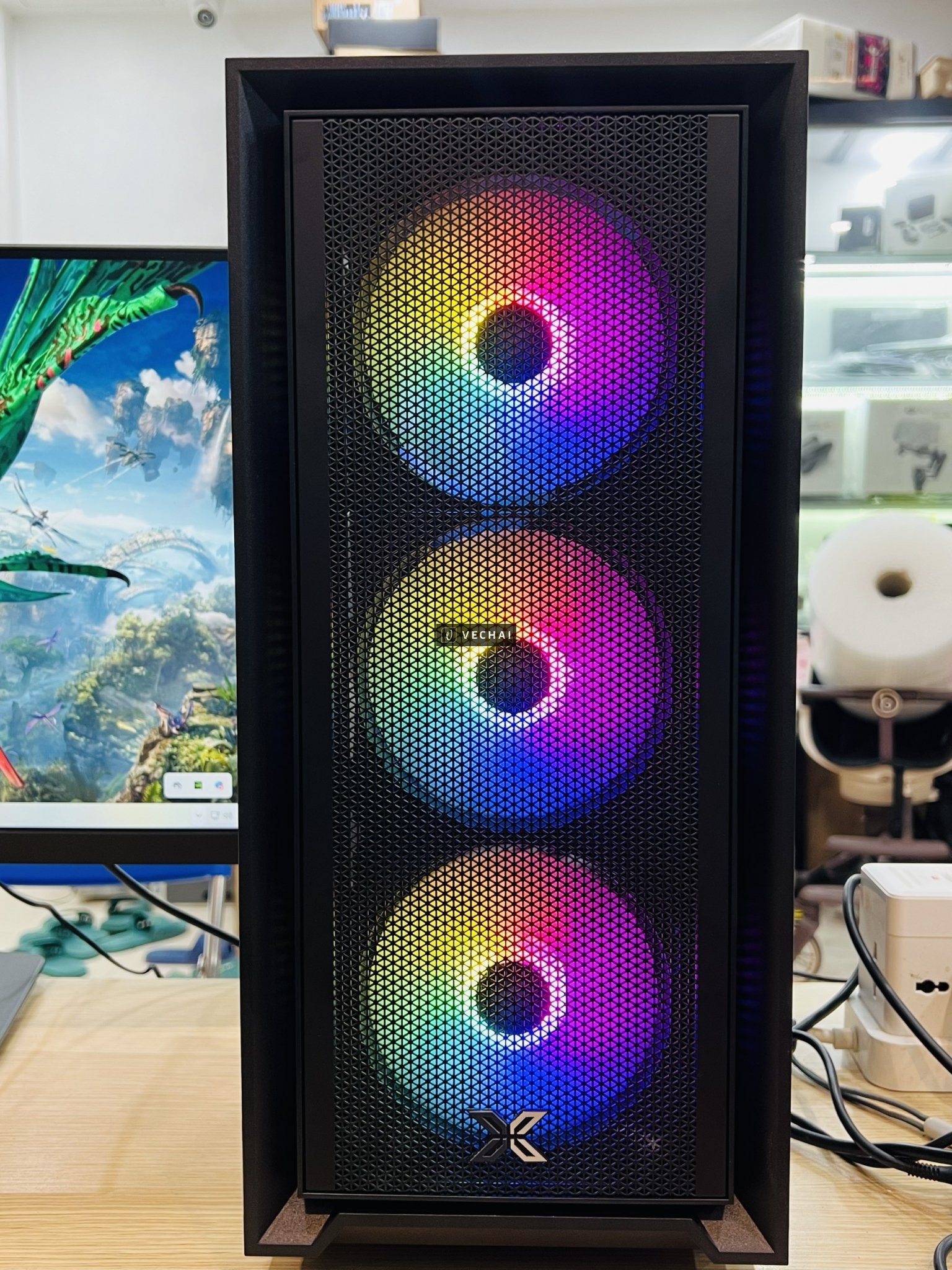 E Thanh lý bộ case vừa mua xong cellphoneS chưa sử dụng, thời gian bảo hành 3 năm luôn – Bộ case: ch