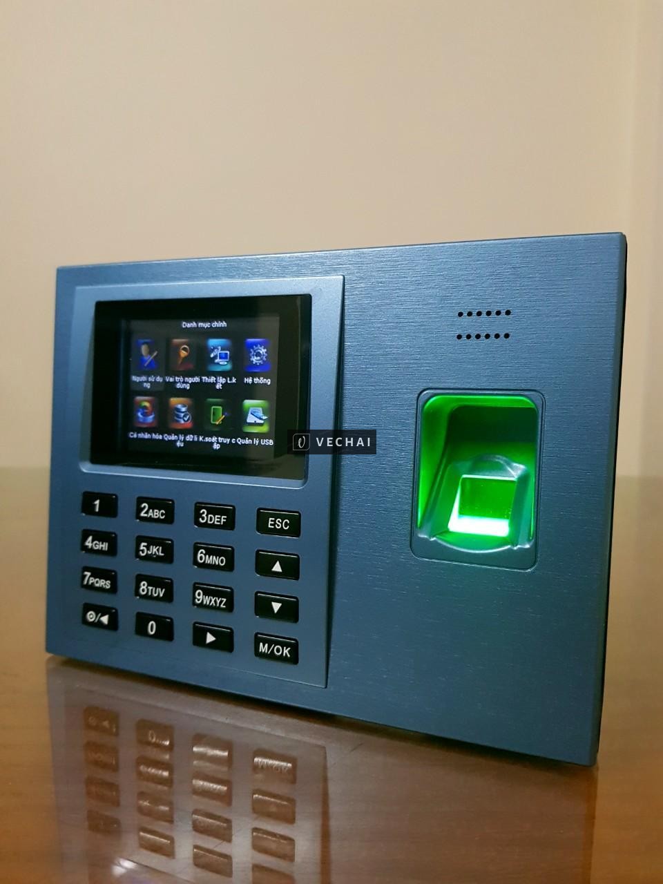 Máy chấm công Ronald Jack 9300Pro