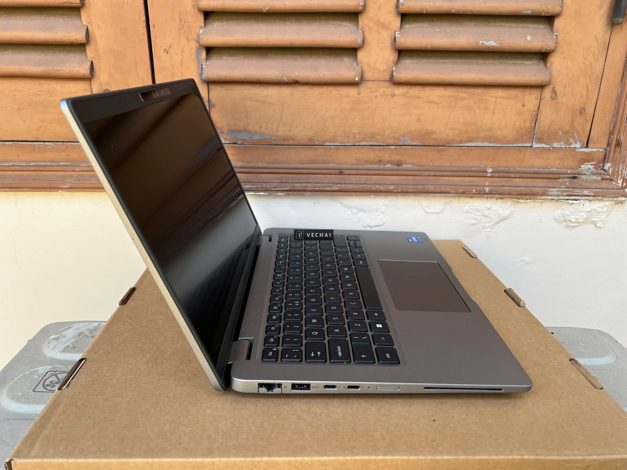 Dell Latitude 5440 Core i7-1370P, Ram 16GB, SSD 512GB, 14" FHD IPS VGA Nvidia Geforce MX550 2G