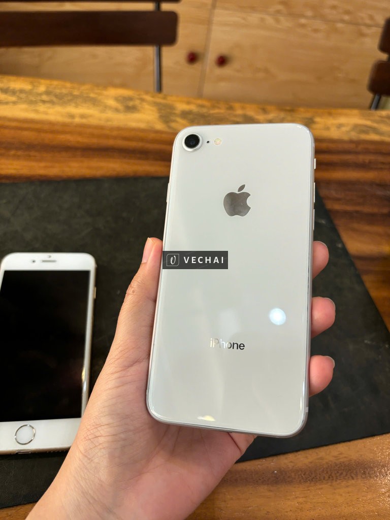 Bán iphone 8 256gb bạc