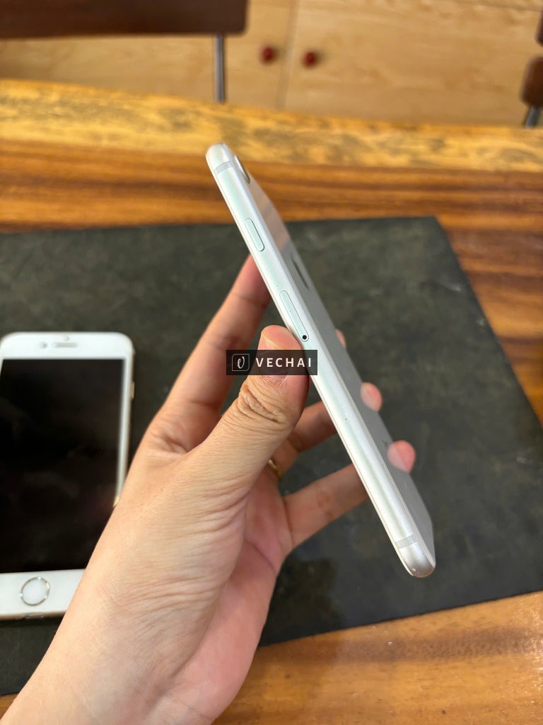 Bán iphone 8 256gb bạc