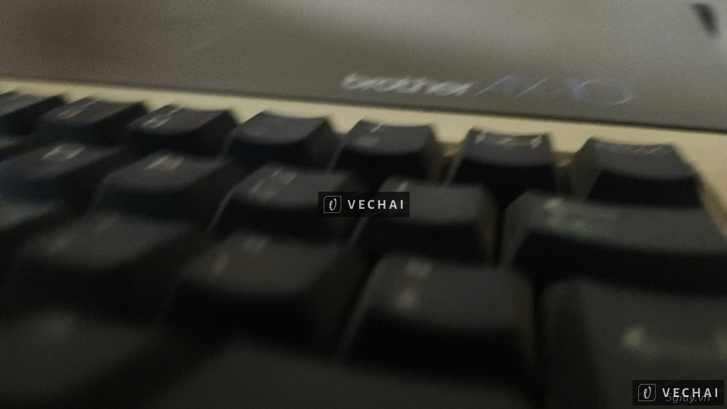 máy đánh chữ xưa để sưu tầm hiệu brother