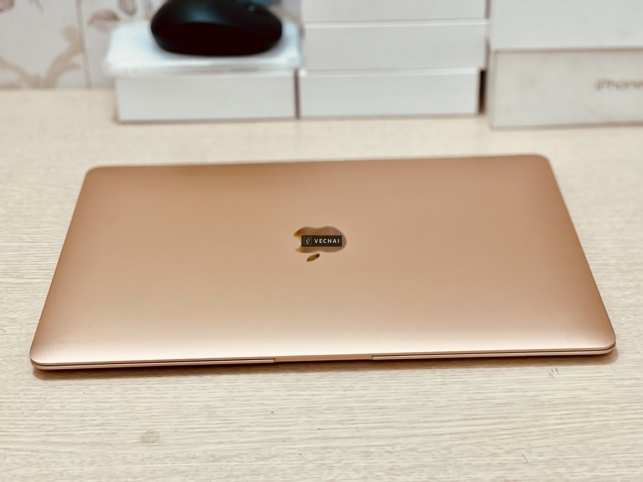 Giá cực sốc cho sản phẩm đỉnh cao! MacBook Air M1/8/512 chỉ 13tr990k.