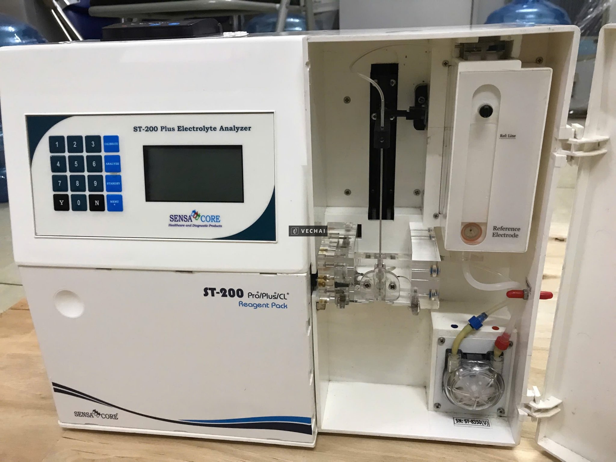 Máy phân tích điện giải 6 thông số SENSA CORE ST-200 Plus