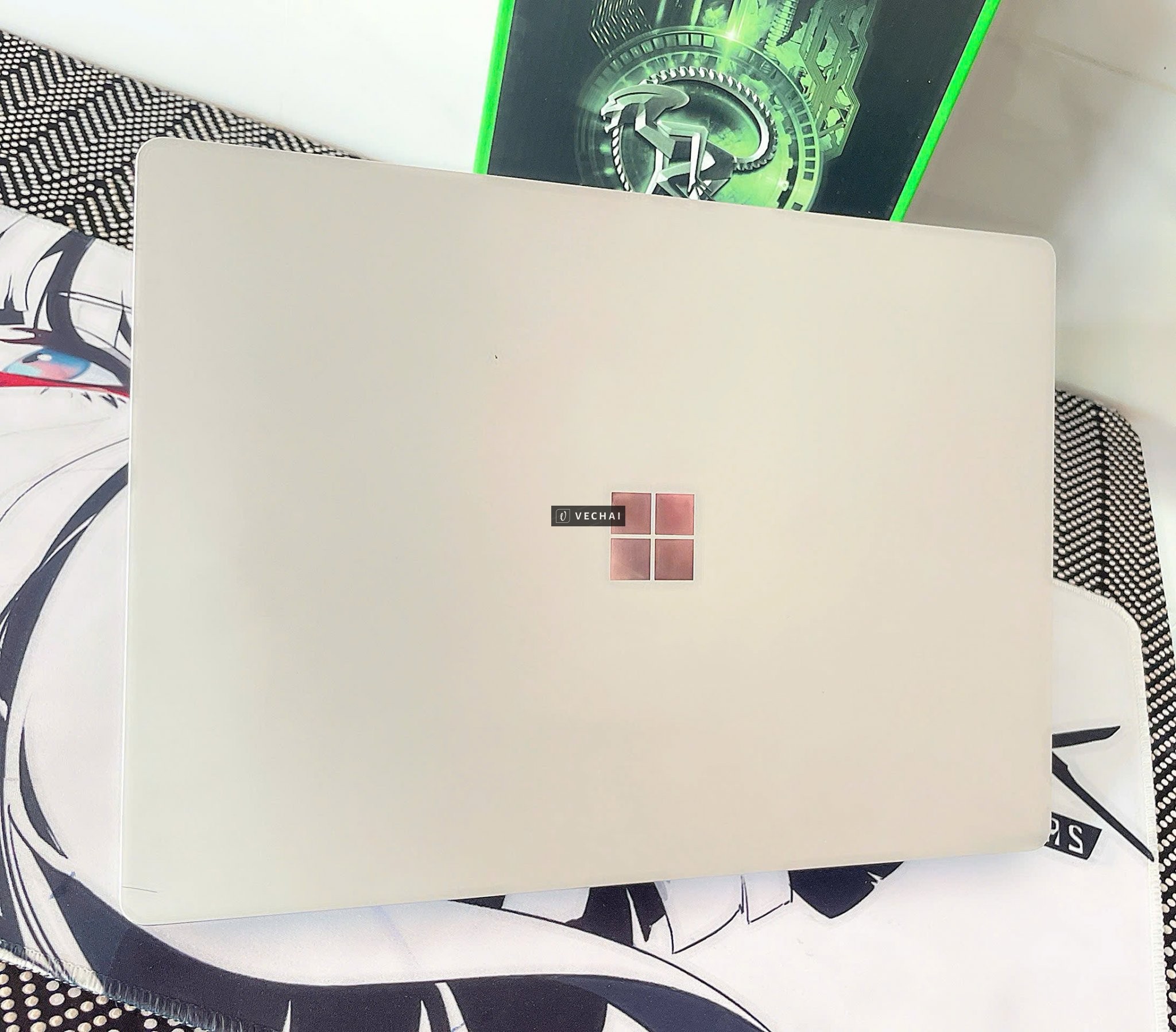 Thanh Lý em Surface laptop 1 I5-7300U RAM8/SSD128 Màn 13.3inch 2k touch siêu nhạy