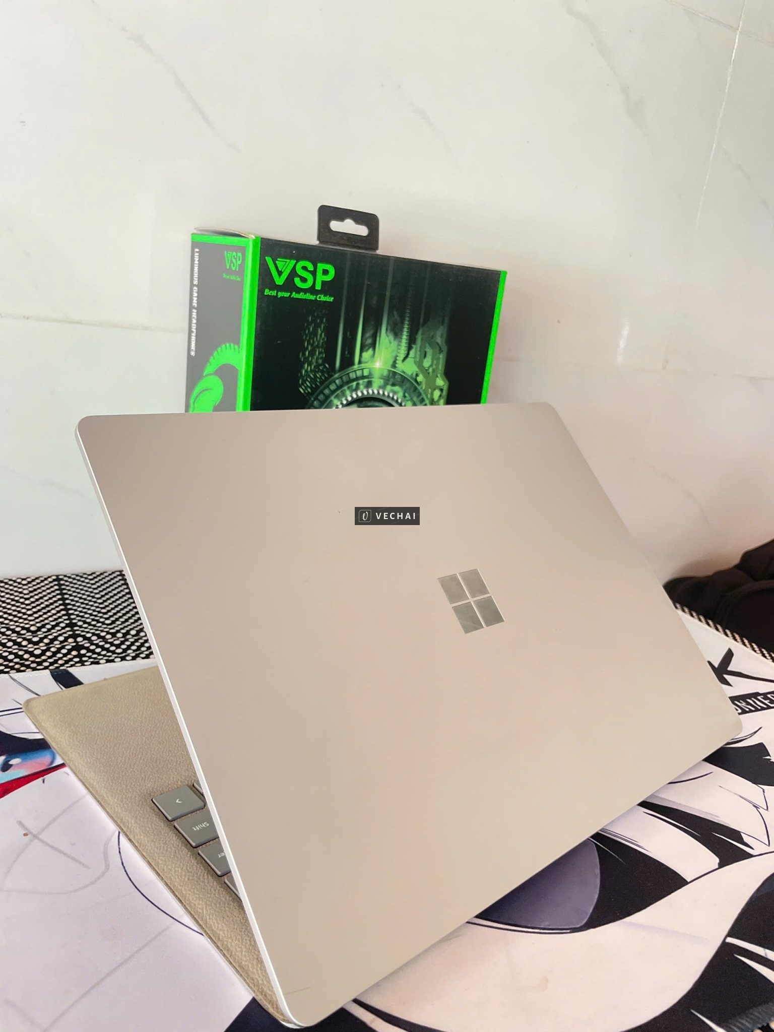 Thanh Lý em Surface laptop 1 I5-7300U RAM8/SSD128 Màn 13.3inch 2k touch siêu nhạy