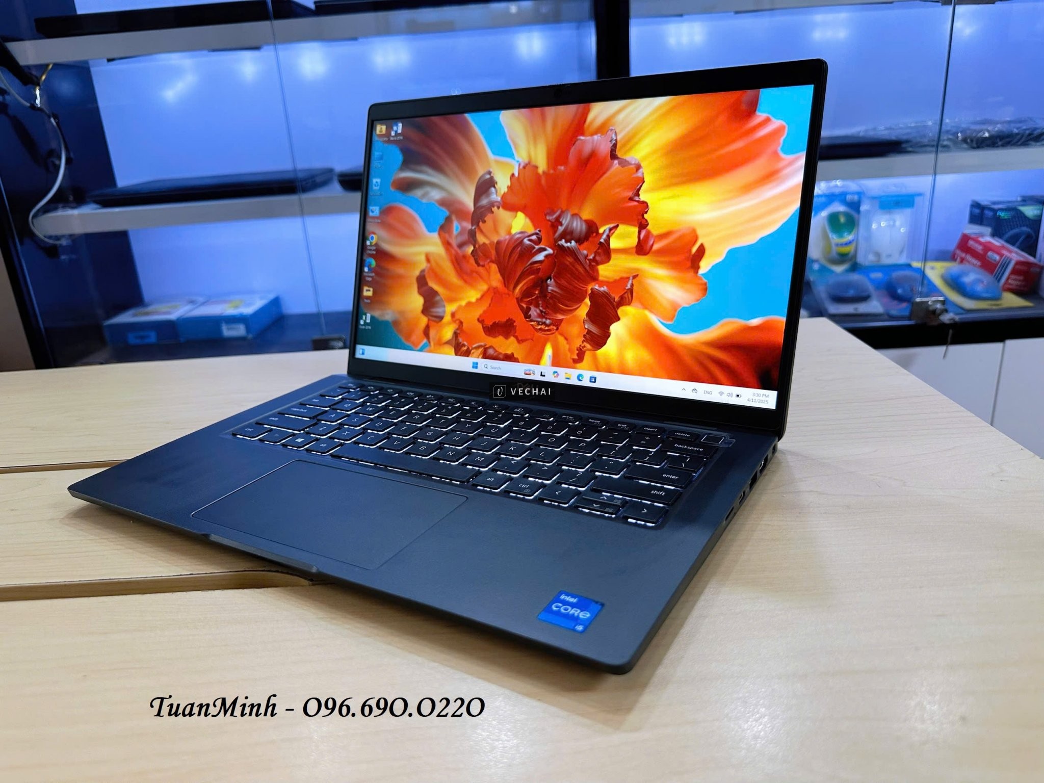 Dell Latitude 7420 Carbon – Core i5 1135G7 – RAM 8GB – SSD 256GB – 14 inch FULL HD