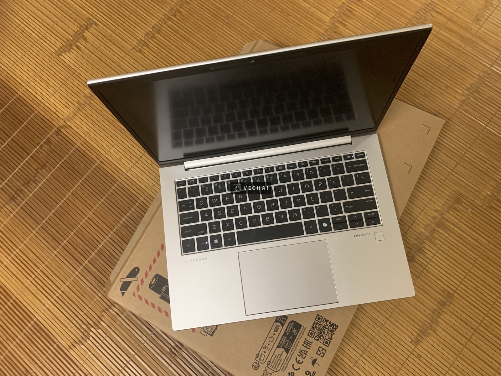 Thanh lý laptop HP elitebook 845G11