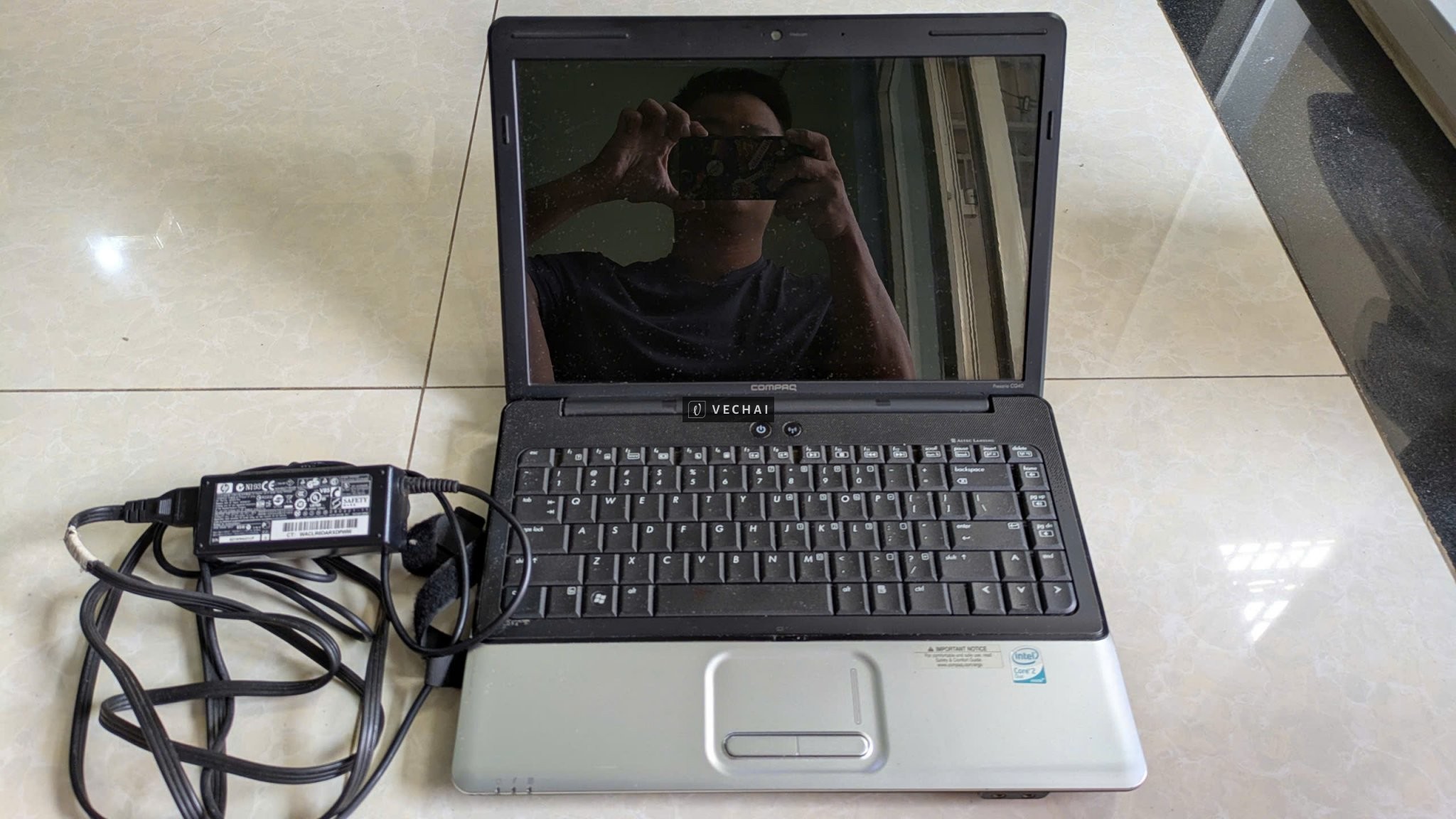 Compaq Presario CQ40 chính hãng kèm Sạc Adapter