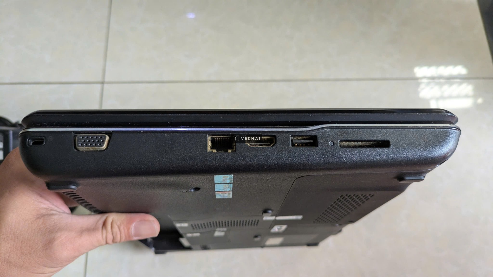 Compaq Presario CQ40 chính hãng kèm Sạc Adapter