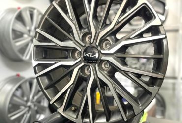 Thanh lý 4 mâm zin KIA K3 kích thước 17 inch