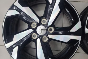 Thanh lý 4 mâm zin Xpander kích thước 17 inch hàng tháo xe