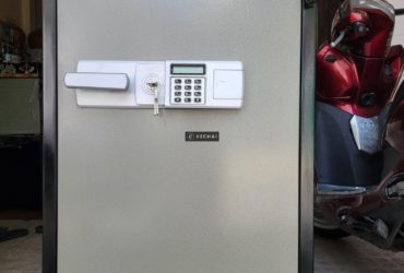 Thanh lý két sắt Hanmi 100E NẶNG 210KG