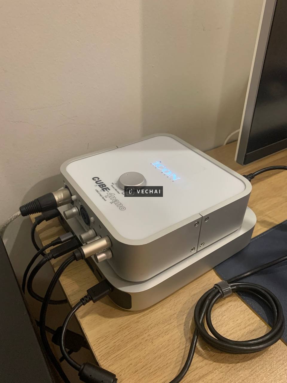 Thanh lý sound card Icon Cube 4Nano Dyna