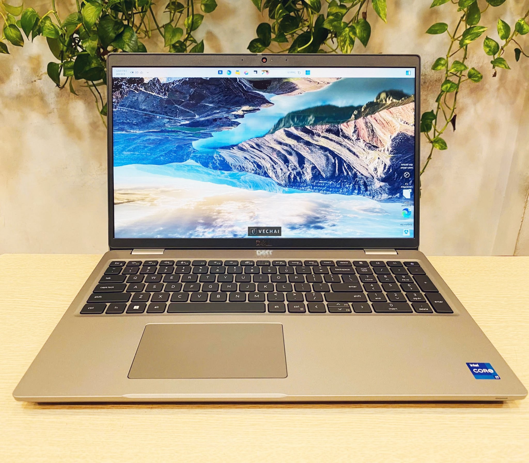 DELL PRECISION 3561 – Laptop Lập Trình, AI, Đồ Họa Chuẩn Chuyên Nghiệp