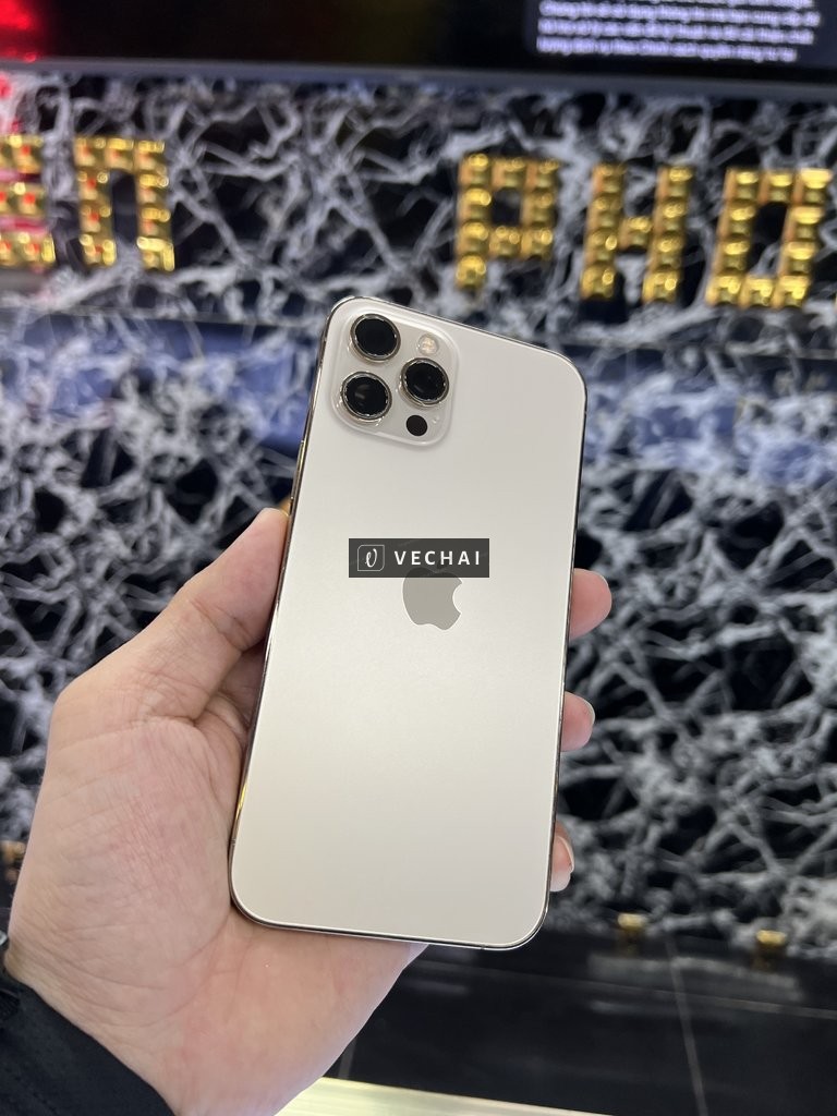 Bán bán cay 12promax  zin ( icloud vay ) vỏ zin đẹp , màn zin ép kính đẹp có chấm tí phim đầu kim như hì